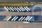 Verkehrsrecht: Was hat es mit der Frist zum Nachrüsten von Abbiegeassistenten für Lkw auf sich?